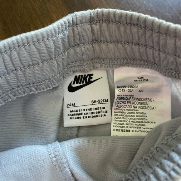 Nike Toddler Tracksuit NWOT - Picture 4 of 7